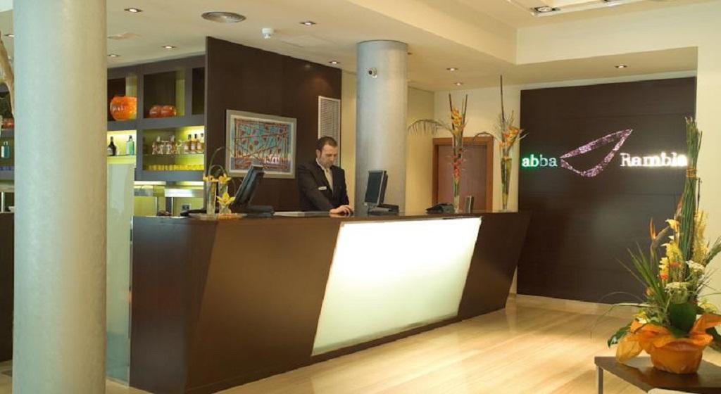 อับบา รัมบลา โฮเทล Hotel บาร์เซโลนา ภายนอก รูปภาพ